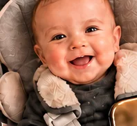 Bebê sorrindo